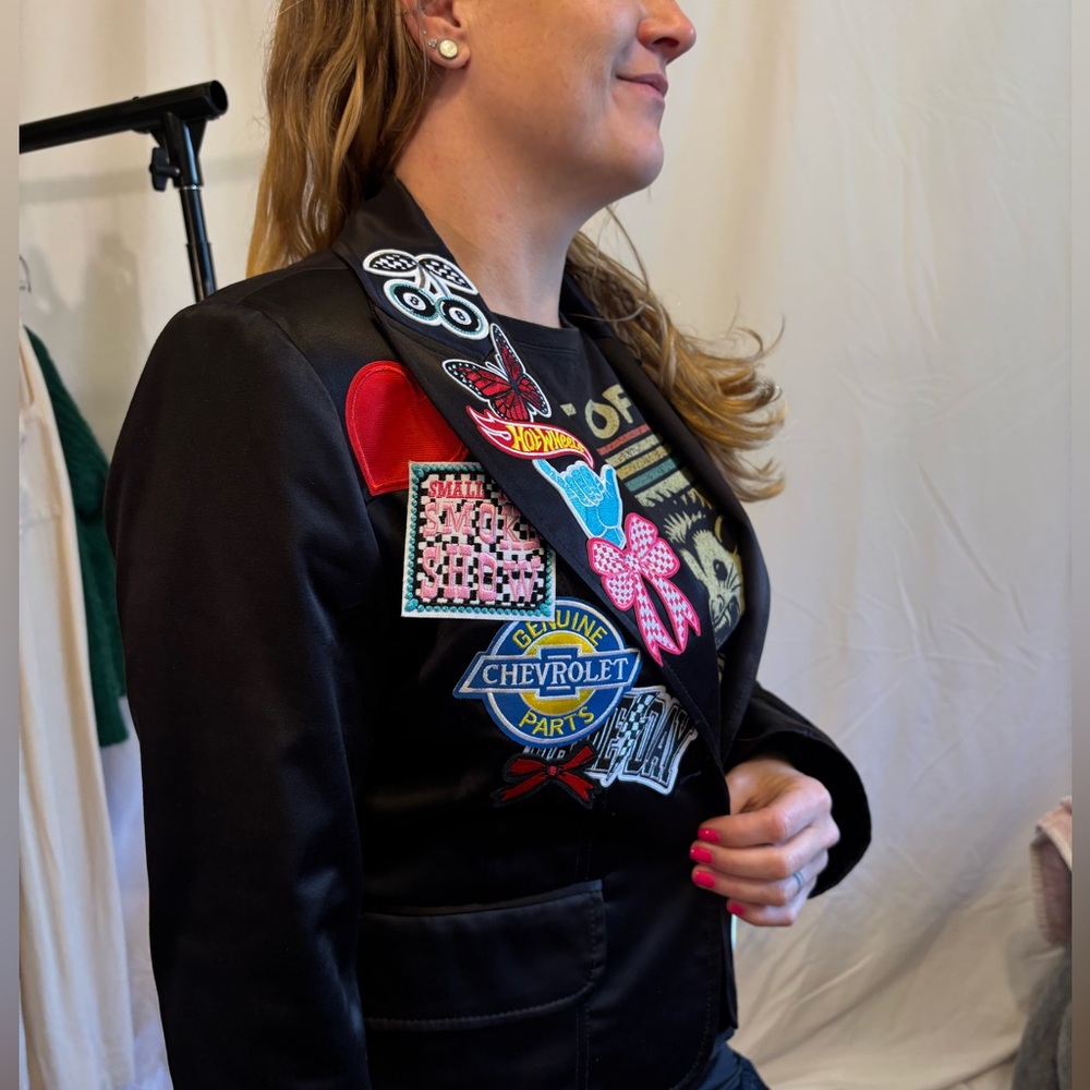 Ashley Jacket with Racing Patches. Kenar